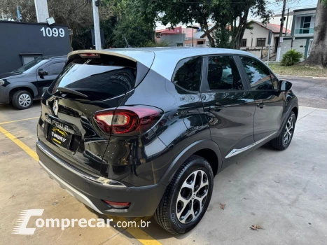 CAPTUR Intense Bose 1.6 16V Flex 5p Aut.