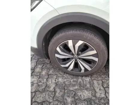 T-CROSS 1.0 200 TSI TOTAL FLEX AUTOMÁTICO
