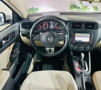 JETTA 2.0 Comfortline