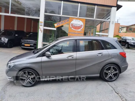 B 200 1.6 4P TURBO AUTOMÁTICO