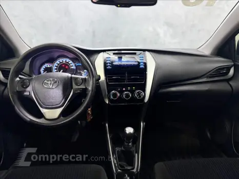 YARIS 1.5 16V Sedan XL