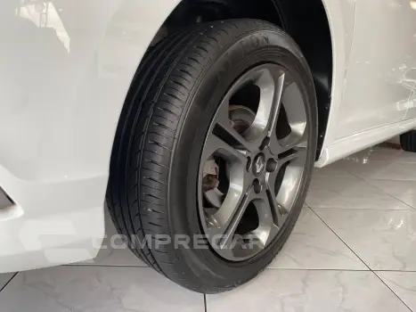 SANDERO 1.6 16V SCE GT Line