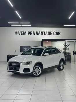 Audi Q3 1.4 TFSI Ambition S Tronic 4 portas