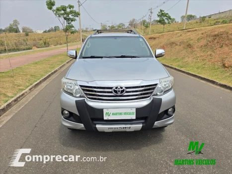 HILUX SW4 2.7 SR 4X2 16V