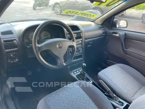 ASTRA HATCH - 2.0 MPFI ADVANTAGE 8V 2P MANUAL