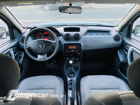 DUSTER 1.6 Tech Road 4X2 16V