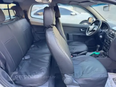 Strada Trekking 1.6 16V Flex CD