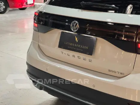 T-CROSS 1.0 200 TSI TOTAL FLEX COMFORTLINE AUTOMÁTICO