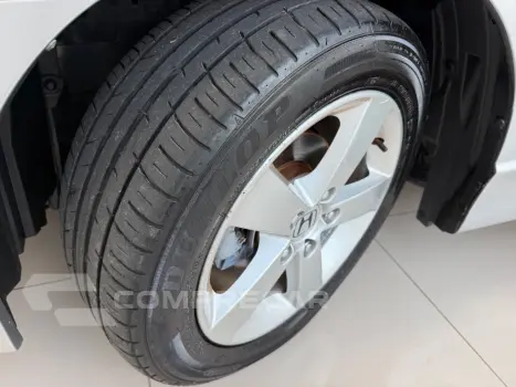 Civic Sedan LXS 1.8/1.8 Flex 16V Mec. 4p