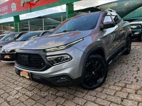 TORO 2.0 16V Turbo Ultra 4WD