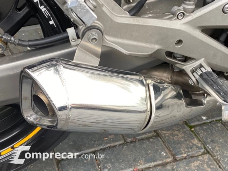 CB 600F HORNET