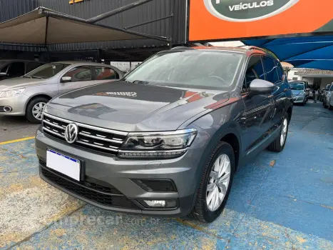 Volkswagen Tiguan 4 portas