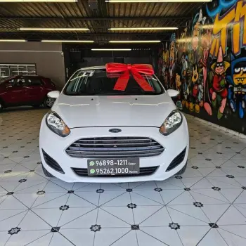 FORD FIESTA 16SE 4 portas