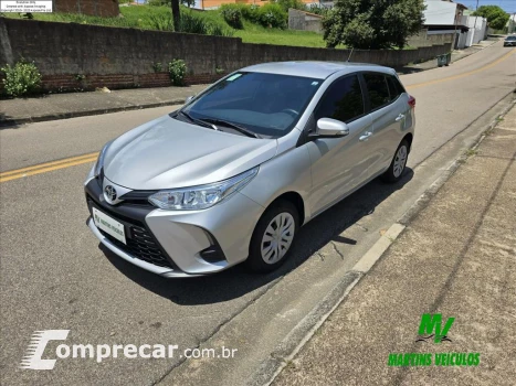 Toyota YARIS 1.5 16V FLEX XL MULTIDRIVE 4 portas