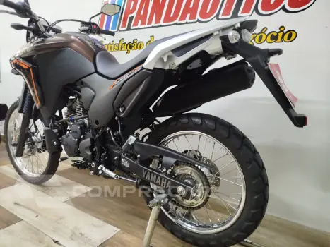 XTZ 250 LANDER CONNECT