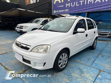 CHEVROLET Corsa 4 portas