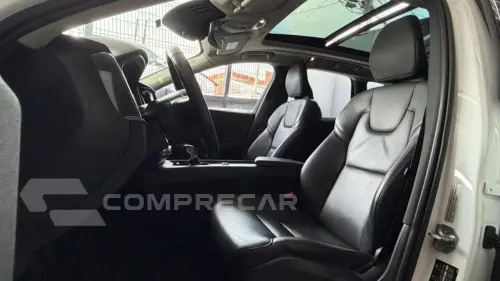 XC 60 T-5 MOMENTUM 2.0 254cv AWD 5p