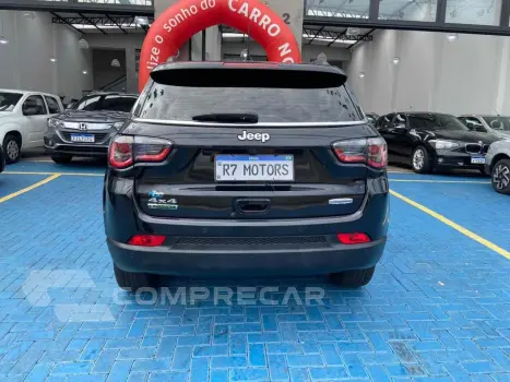 COMPASS 2.0 16V DIESEL LONGITUDE 4X4 AUTOMÁTICO