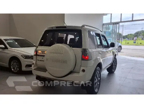 PAJERO TR4 2.0 4X2 16V 140CV FLEX 4P MANUAL