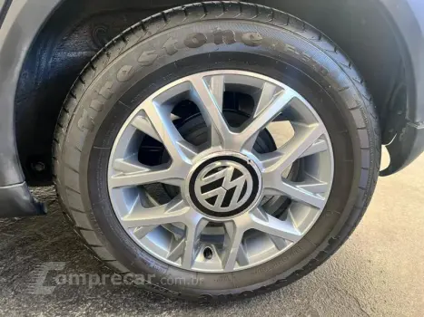 UP! CROSS 1.0 TSI TOTAL FLEX MEC. 4P