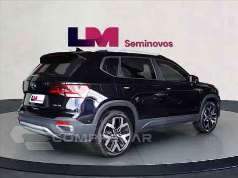 TAOS 1.4 250 TSI TOTAL FLEX HIGHLINE AUTOMÁTICO