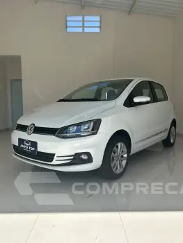 Volkswagen FOX 1.6 MI Highline 8V 4 portas