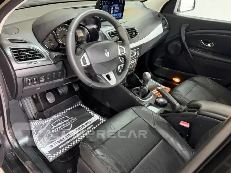 FLUENCE 2.0 Dynamique 16V