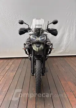 TRIUMPH TIGER 800 XCA