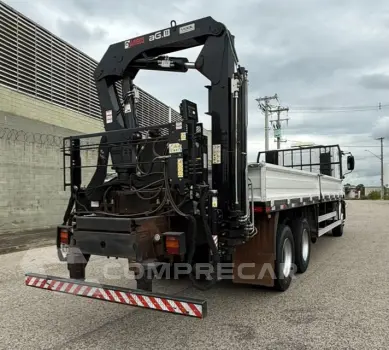 24-250 CONSTELATTION 6x2 TETO BAIXO