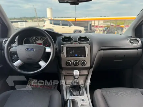 Focus Sedan 2.0 16V/2.0 16V Flex 4p