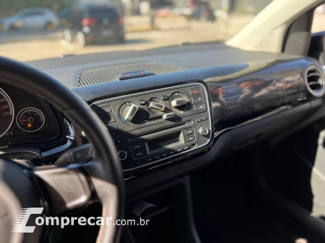 CROSS UP 1.0 MPI 12V FLEX 4P MANUAL