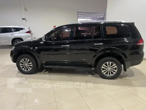 PAJERO 3.2 HPE 4X4 7 Lugares 16V Turbo Intercooler