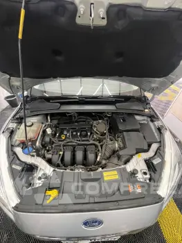 FOCUS 2.0 Titanium Hatch 16V