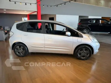 FIT - 1.4 LXL 16V 4P MANUAL