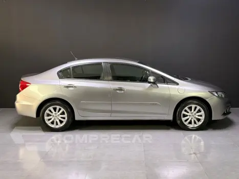 CIVIC 1.8 LXS 16V FLEX 4P AUTOMÁTICO