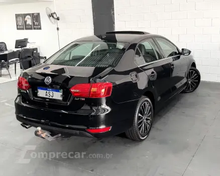 JETTA Highline 2.0 TSI 16V 4p Tiptronic