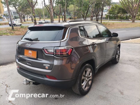 Compass 1.3 16V 4P FLEX LONGITUDE T270 TURBO AUTOMÁTICO
