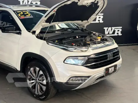 TORO 2.0 16V Turbo Volcano 4WD