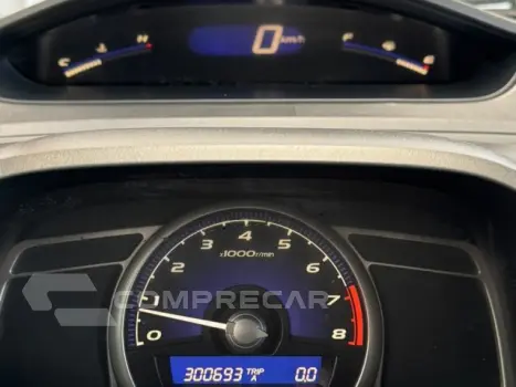 CIVIC - 1.8 LXS 16V 4P MANUAL