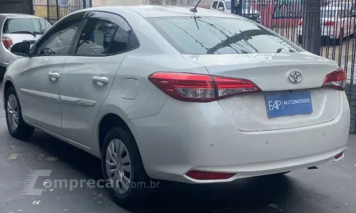 Yaris Sedan 1.5 16V 4P FLEX XLS MULTIDRIVE AUTOMÁTICO CVT