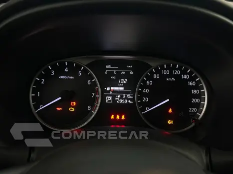 KICKS Active 1.6 16V Flex Aut.
