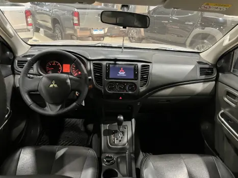 L200 TRITON 2.4 16V Turbo GLS CD 4X4