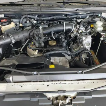 L200 TRITON 2.4 HLS