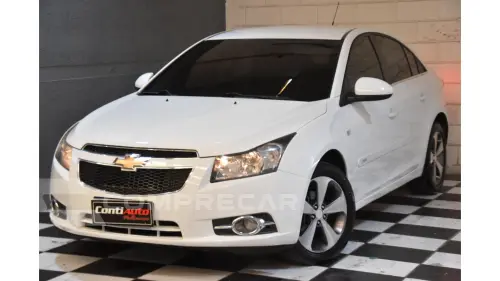 CRUZE SEDAN - 1.8 LT 16V 4P AUTOMÁTICO