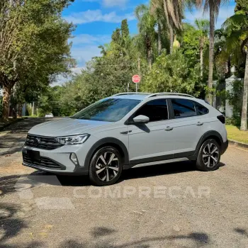 Volkswagen NIVUS 1.0 200 TSI Highline 4 portas