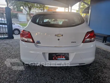 ONIX - 1.0 MPI JOY 8V 4P MANUAL