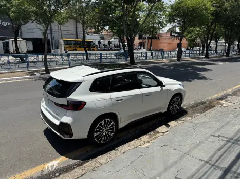 X1 2.0 16V Turbo Sdrive20i M Sport