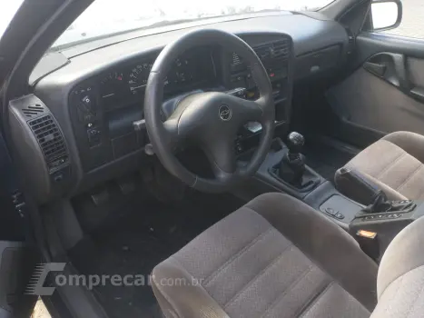 OMEGA 2.2 MPFI GLS 8V