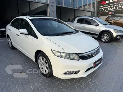 Honda Civic Sedan EXS 1.8/1.8 Flex 16V Aut. 4p 4 portas