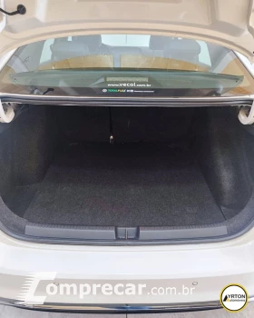 Virtus 1.0 4P 200 TSI FLEX HIGHLINE AUTOMÁTICO